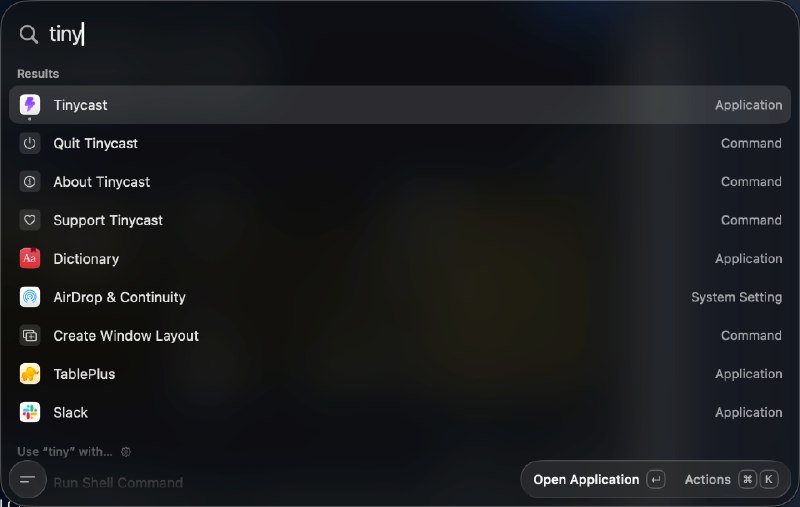 raycast 开源平替——tinycastRaycast 最近一次 2.0 的升级，虽然带来了很多 UI 层面的优化，但是整体来讲，最让我触动的一个地方在于：我发现它的很多功能都已经改成了开通付费会员才可以继续使用，比如说 AI Chat